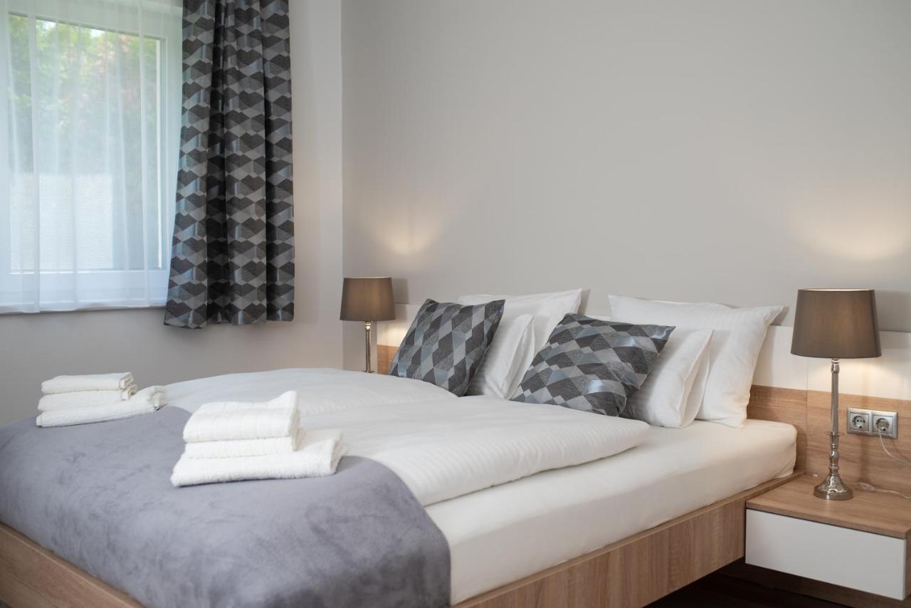 Twins Apartman Hévíz Dış mekan fotoğraf
